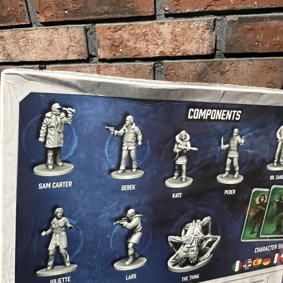 The Thing: Norwegian Miniatures Set by Mondo Games New - Picture 7 of 8